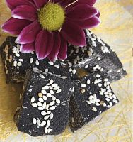 Крымский десерт "Коктебель" (виноград с кэробом без сахара) / 130 г