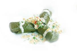 Долма с цветной капустой и кедровыми орешками